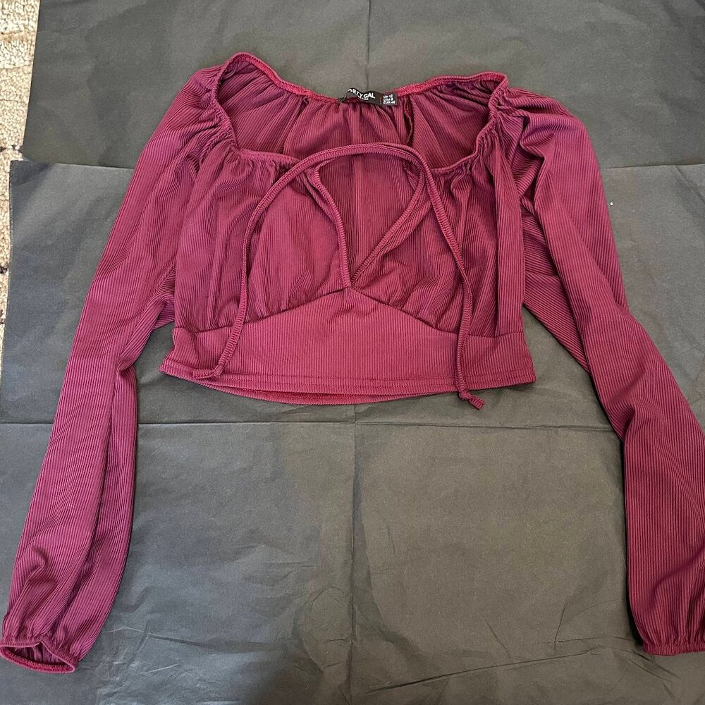 Nasty Gal Maroon Long Sleeve Tie Crop Top